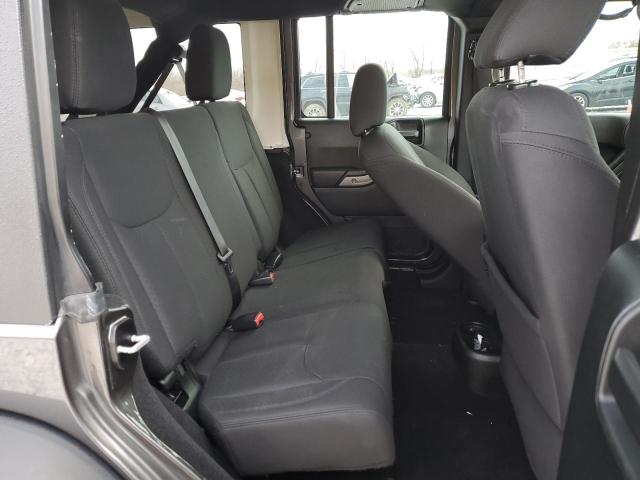 1C4BJWDG9JL891793 Jeep Wrangler Unlimited Sport
