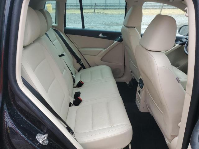 2017 VOLKSWAGEN TIGUAN WOL - WVGSV7AX4HK023386