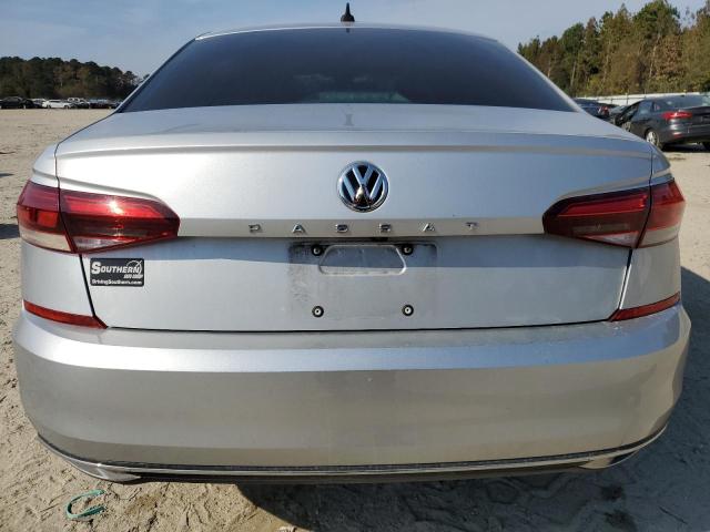  VOLKSWAGEN PASSAT 2020 Серебристый