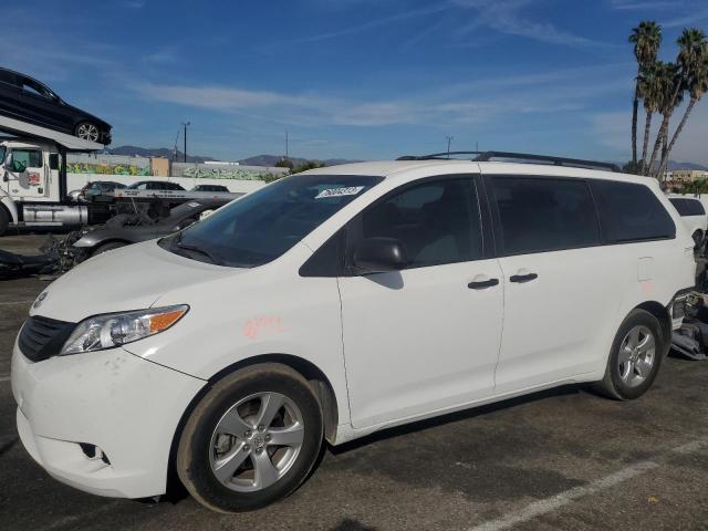 2013 Toyota Sienna 