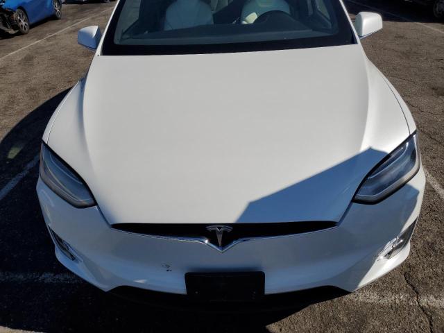 5YJXCBE22JF102477 Tesla MODEL X