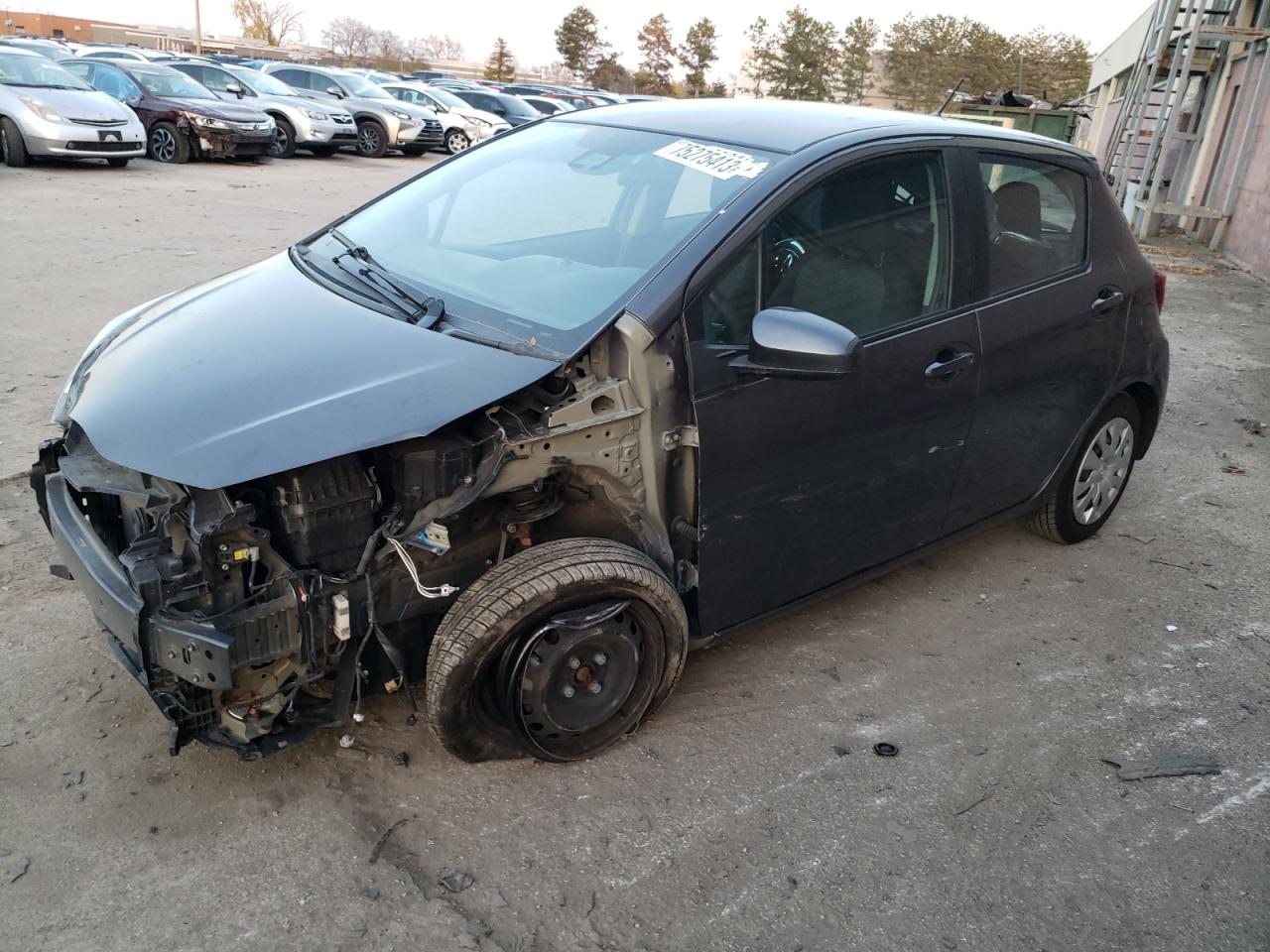 VNKKTUD37HA083872 2017 Toyota Yaris L