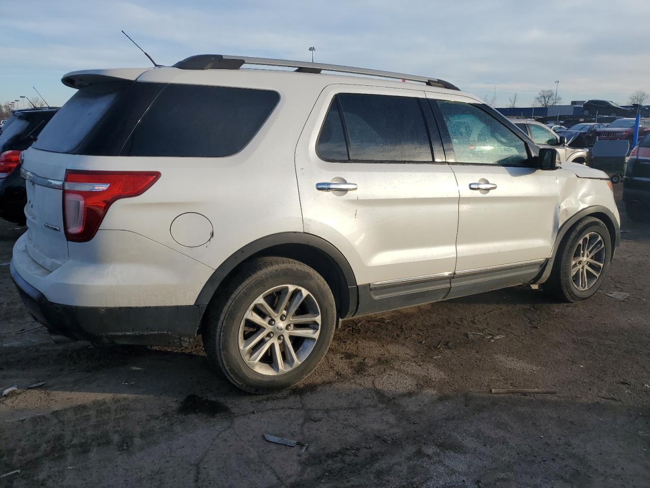 1FM5K7D89DGB44504 2013 Ford Explorer Xlt