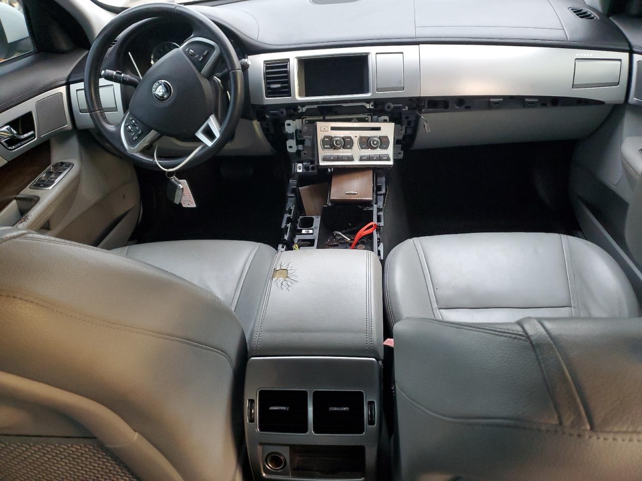 sajwa0es6epu11078 SAJWA0ES6EPU11078 2014 Jaguar Xf
