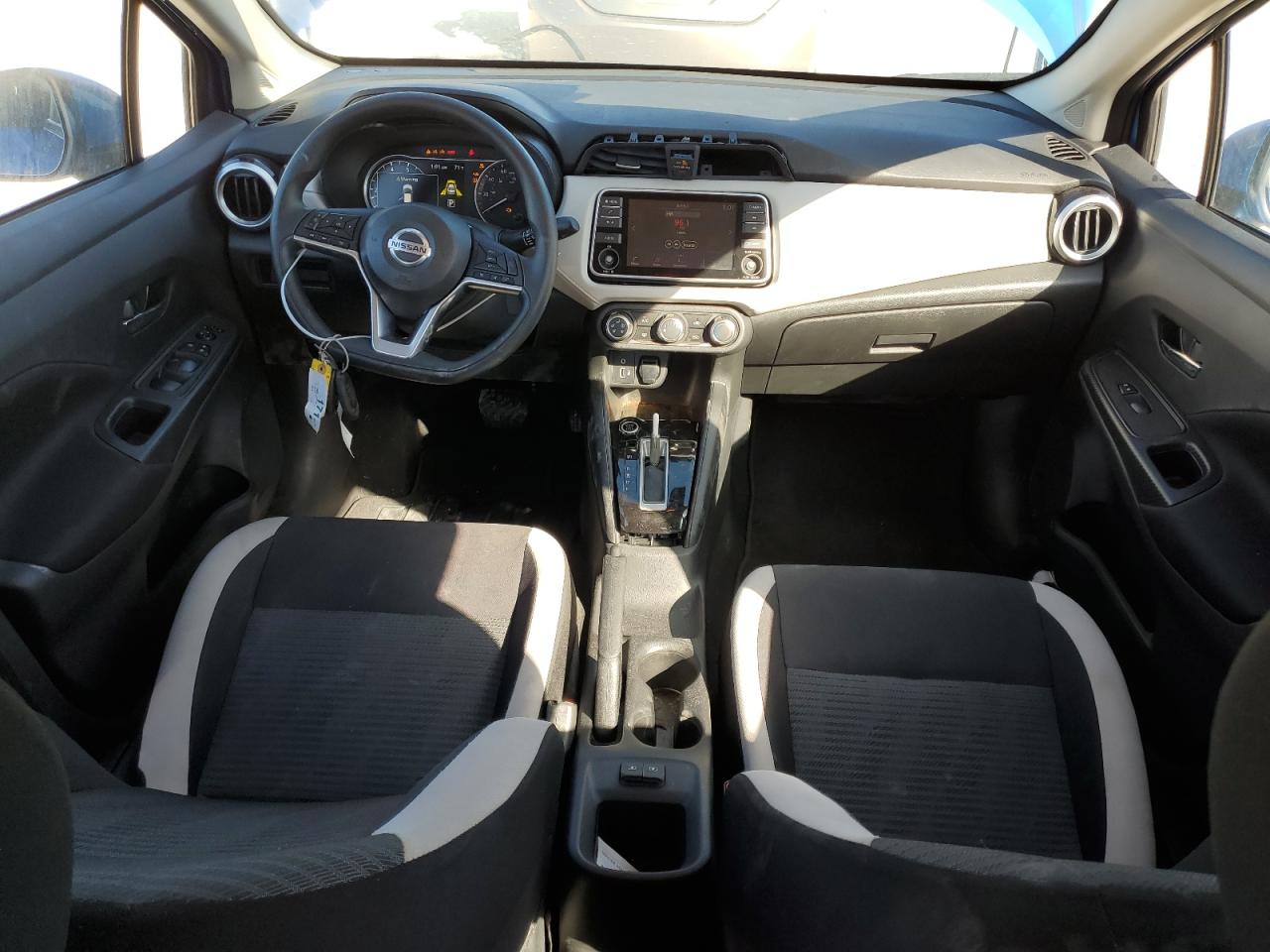 3N1CN8EV7ML808200 NISSAN VERSA 2021