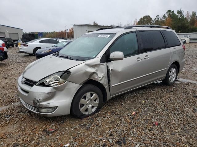 2004 Toyota Sienna XLE