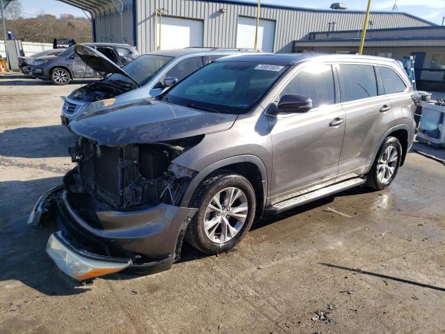 VIN 5TDKKRFHXES011810 2014 Toyota Highlander, Xle no.1