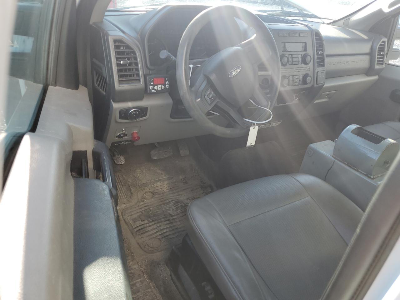 1FDUF5GT9HDA02794 2017 Ford F550 Super Duty 1FDUF5GT9HDA02794 2017 Ford F550 Super Duty