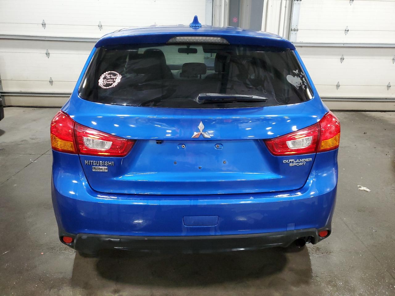 2017 Mitsubishi Outlander Sport Es vin: JA4AR3AU3HZ057159