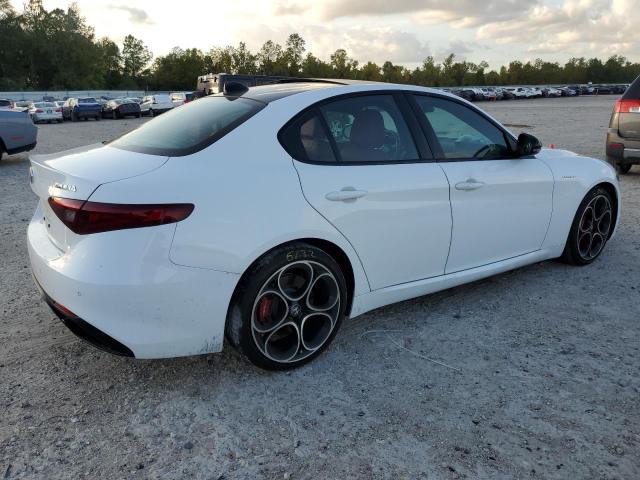 2022 ALFA ROMEO GIULIA SUP ZARFAMBN0N7665024