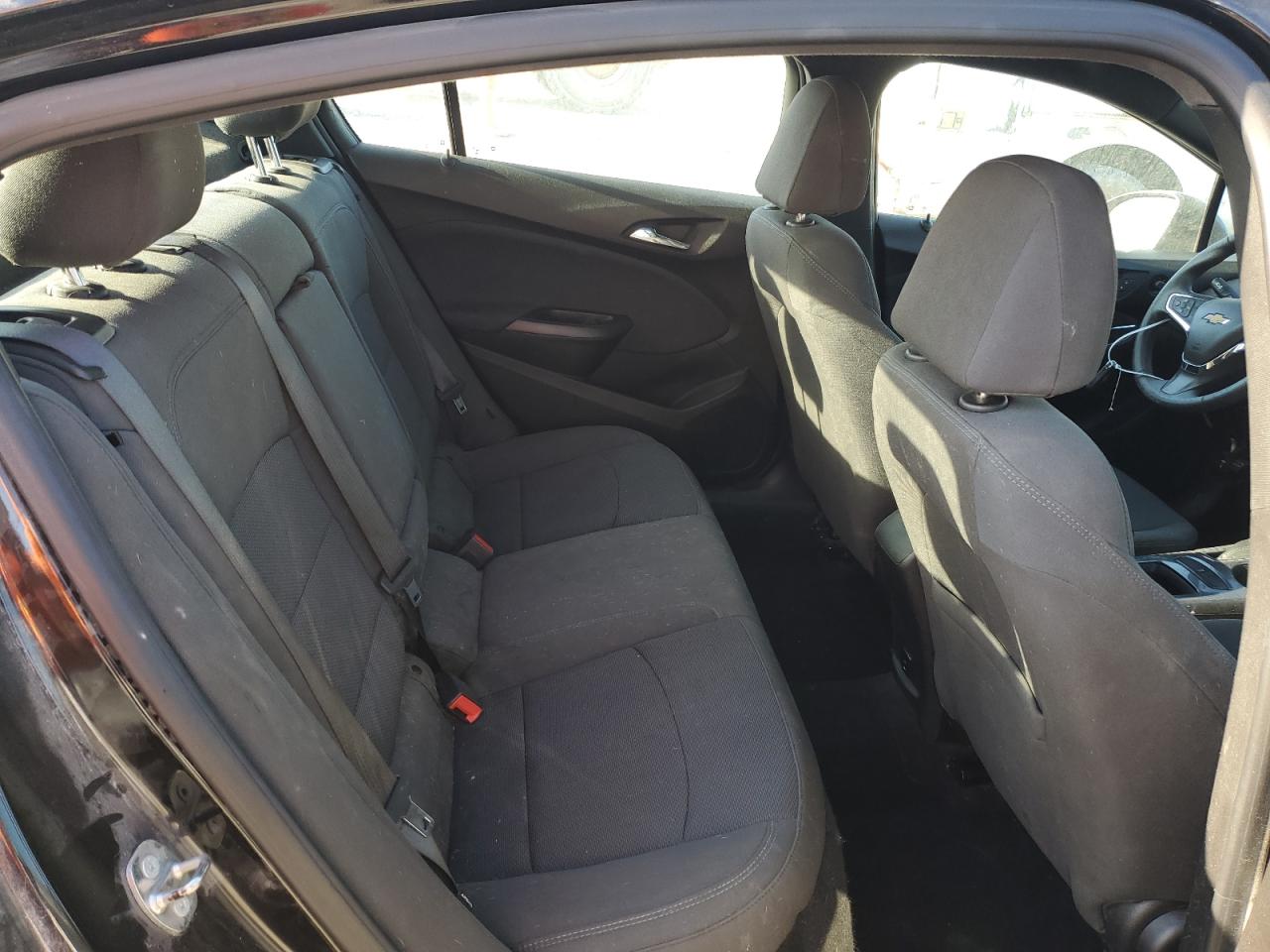 1G1BE5SM6J7233759 CHEVROLET CRUZE 2018