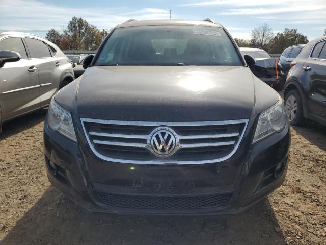 2011 Volkswagen Tiguan S VIN: WVGBV7AX8BW560987 Lot: 74946713