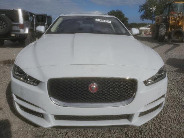 2018 JAGUAR XE PORTFOL SAJAH4EV5JCP17715