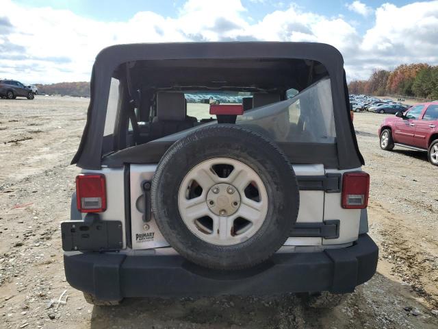 2007 Jeep Wrangler X VIN: 1J4GB39167L170372 Lot: 77572083