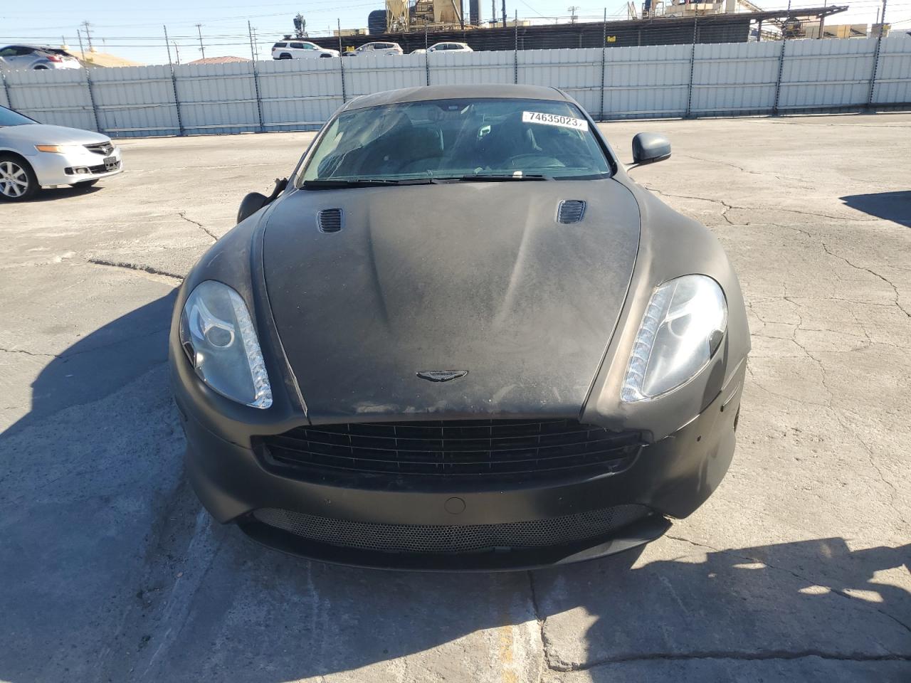 SCFFDAEM7FGA16331 2015 Aston Martin Db9