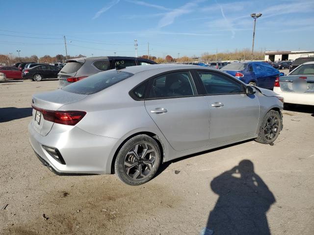 3KPF24AD9ME334893 | 2021 KIA FORTE FE