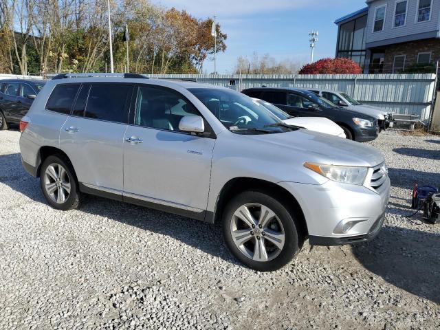 VIN 5TDDK3EH7DS266324 2013 Toyota Highlander, Limited no.4