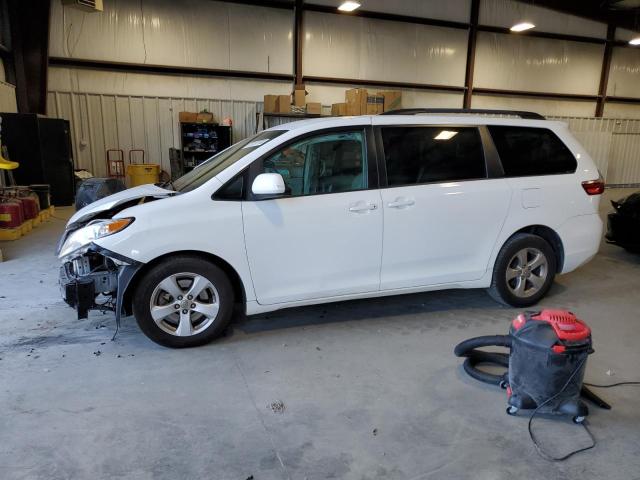 2016 Toyota Sienna LE