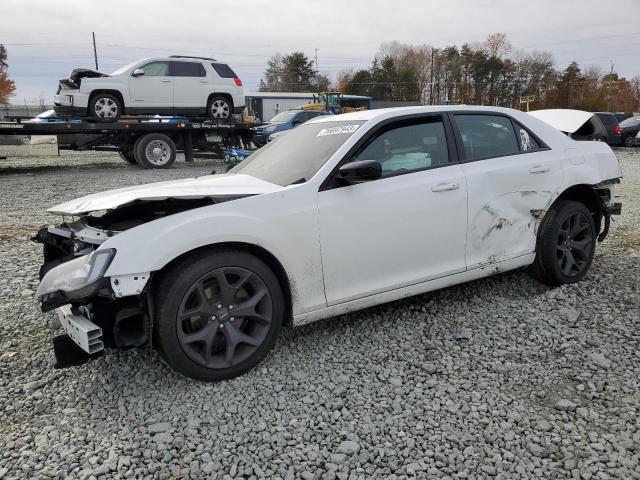 2021 Chrysler 300 Touring