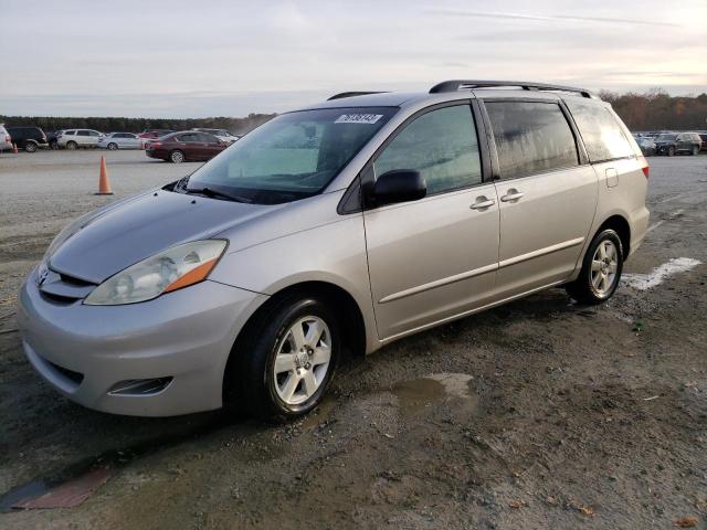 2009 Toyota Sienna CE