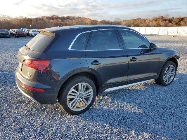 WA1BNAFY8J2215235 2018 AUDI Q5, photo no. 3