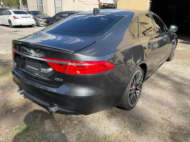 SAJBL4EV6JCY56951 Jaguar Xf R - Sport