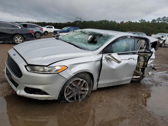 2014 Ford Fusion Se 2.5L de vânzare în Greenwell Springs, LA - Rollover