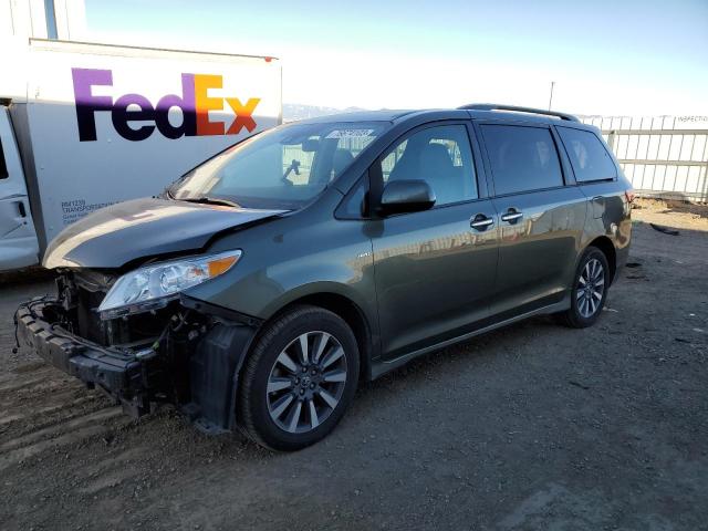 2018 Toyota Sienna XLE