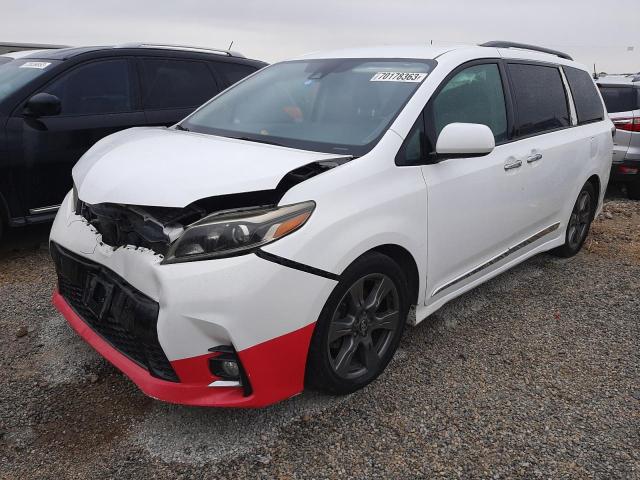 2018 Toyota Sienna SE