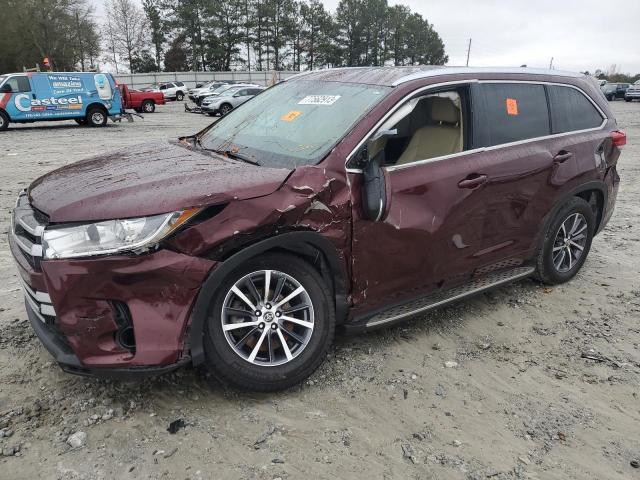 2017 Toyota Highlander SE