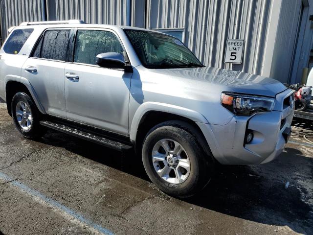 Vin: jtebu5jr4j5487744, lot: 74813833, toyota 4runner sr5/sr5 premium 20184