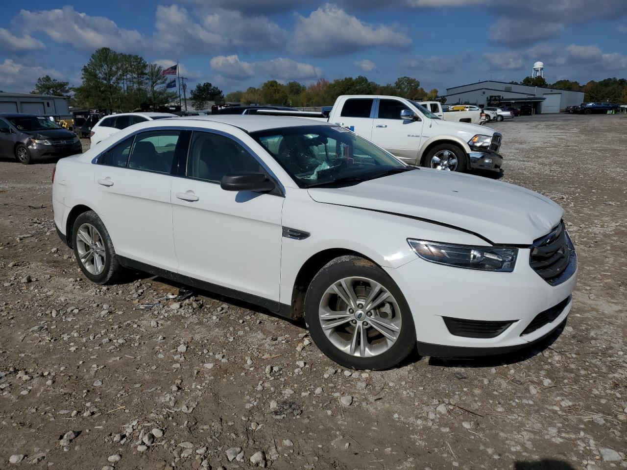 2017 Ford Taurus Se vin: 1FAHP2D87HG112295