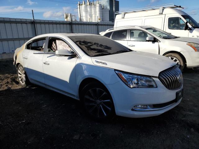 VIN 1G4GB5G37GF244138 2016 Buick Lacrosse no.4