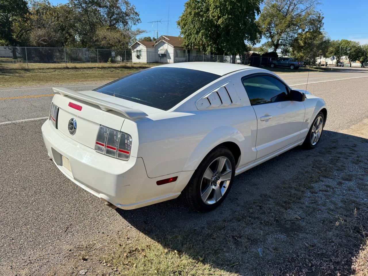 1ZVHT82H665194246 2006 Ford Mustang Gt 1ZVHT82H665194246 2006 Ford Mustang Gt
