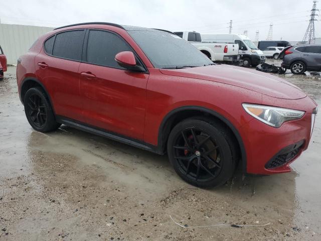 ZASFAKNN0J7B67210 | 2018 ALFA ROMEO STELVIO TI