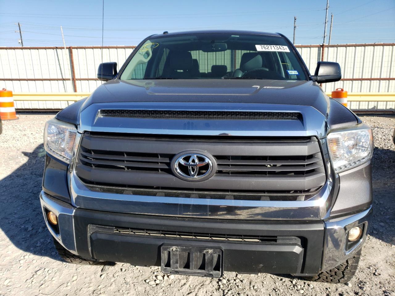 5TFEM5F11FX084692 2015 Toyota Tundra Crewmax Sr5 5TFEM5F11FX084692 2015 Toyota Tundra Crewmax Sr5