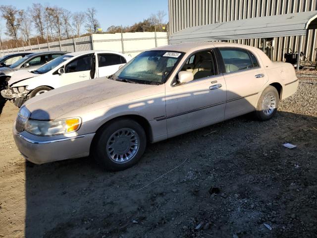 2001 Lincoln Town Car Cartier