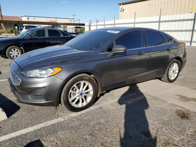 3FA6P0HD2KR190048 Ford Fusion SE