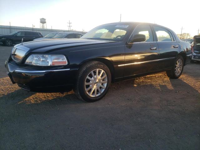 2006 Lincoln Town Car Signature Limited