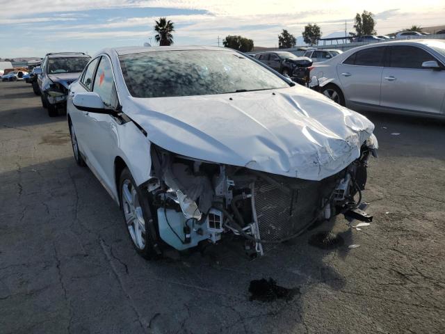 VIN 1G1RC6S52JU105880 2018 Chevrolet Volt, LT no.4