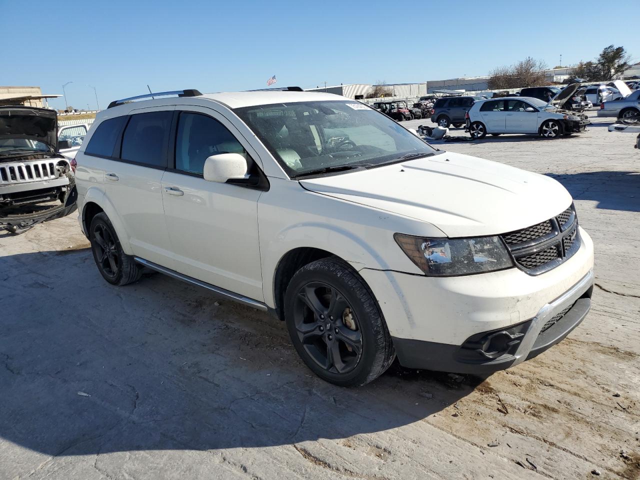 2018 Dodge Journey Crossroad vin: 3C4PDCGB3JT305962