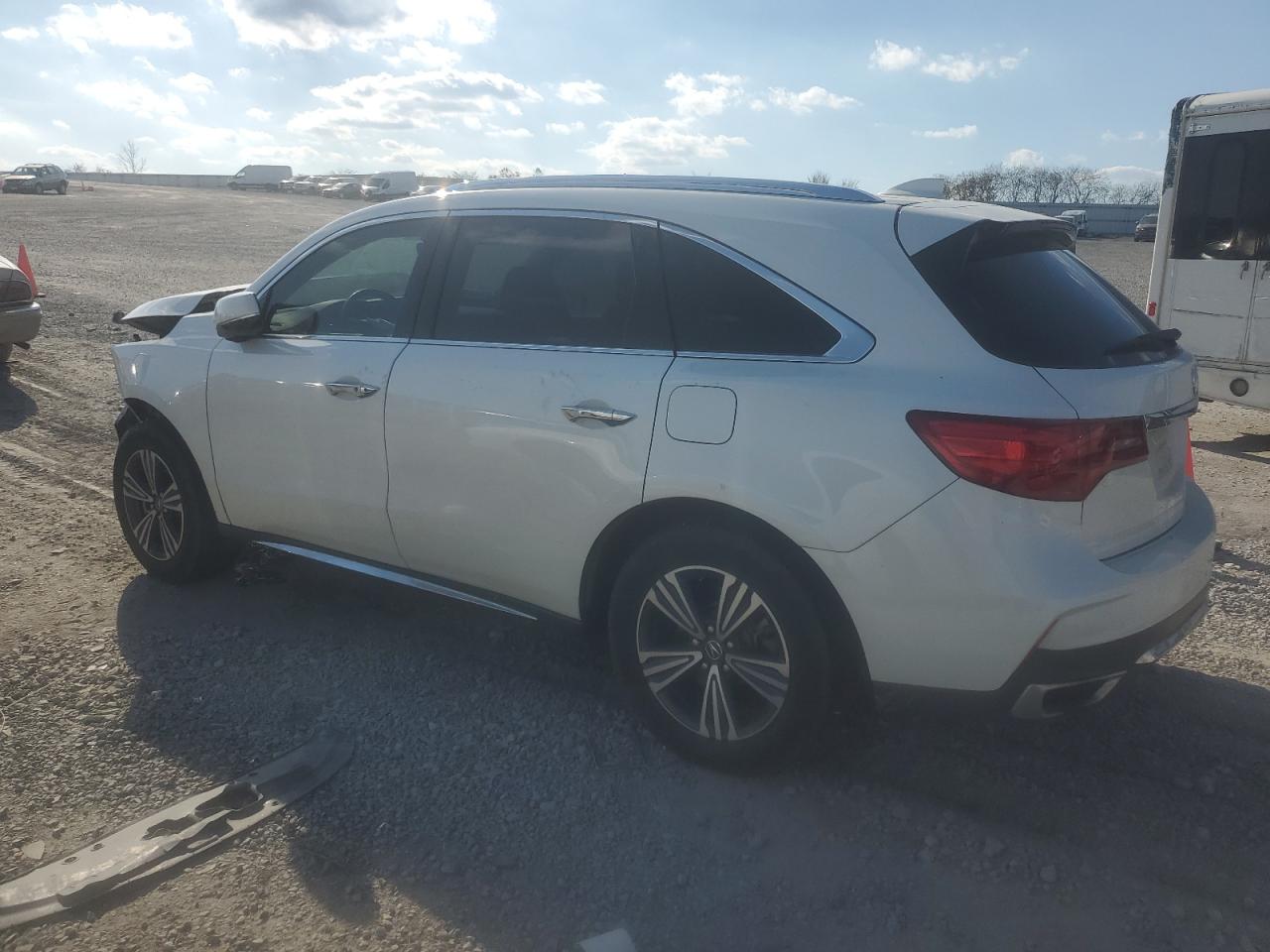 2018 Acura Mdx vin: 5J8YD4H39JL026109