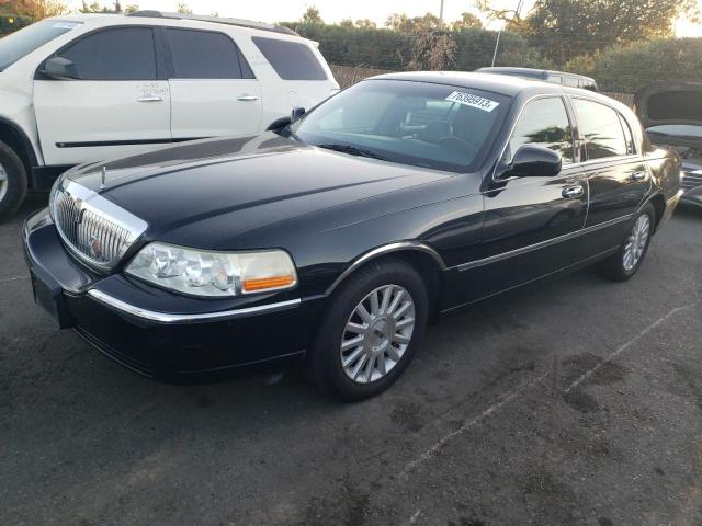 2003 Lincoln Town Car Executive