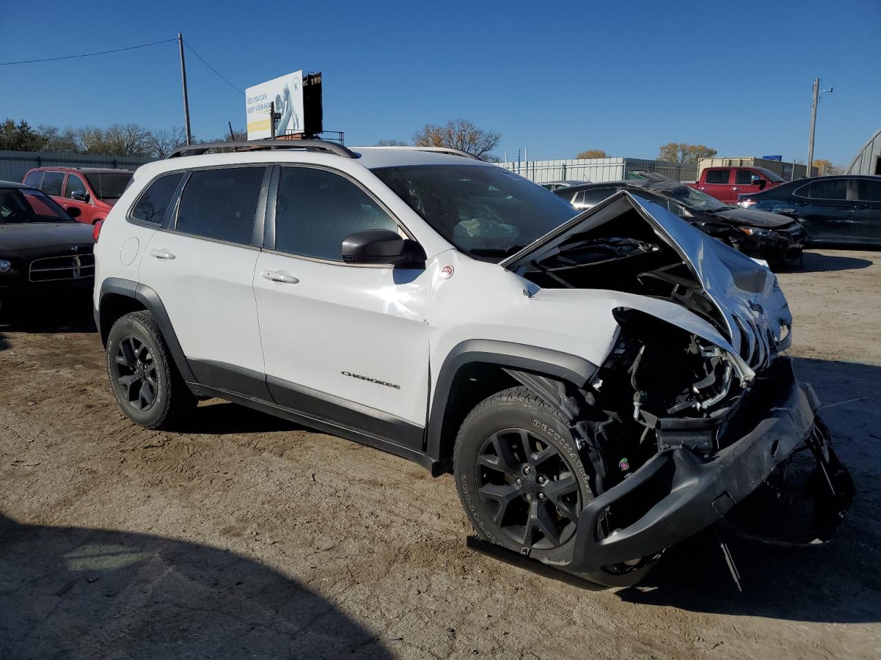 1C4PJMBB1JD549783 2018 Jeep Cherokee Trailhawk