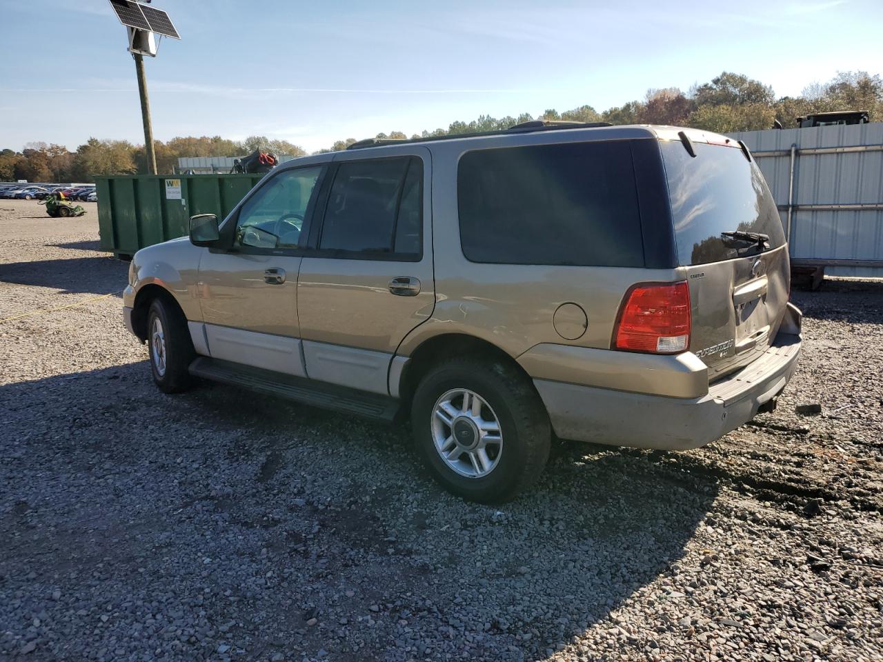 1FMFU16W33LB49467 2003 Ford Expedition Xlt