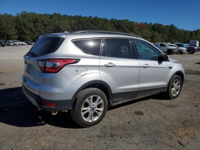 1FMCU9GD3JUC87287 Ford ESCAPE SE