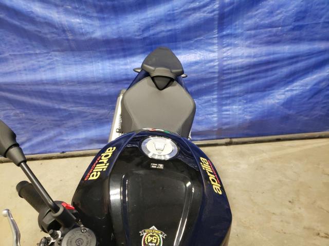 2022 APRILIA TUONO V4 F - ZD4KZUB07NS000371