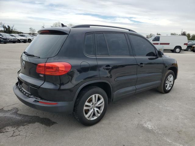 WVGAV7AX5HK024414 | 2017 VOLKSWAGEN TIGUAN S