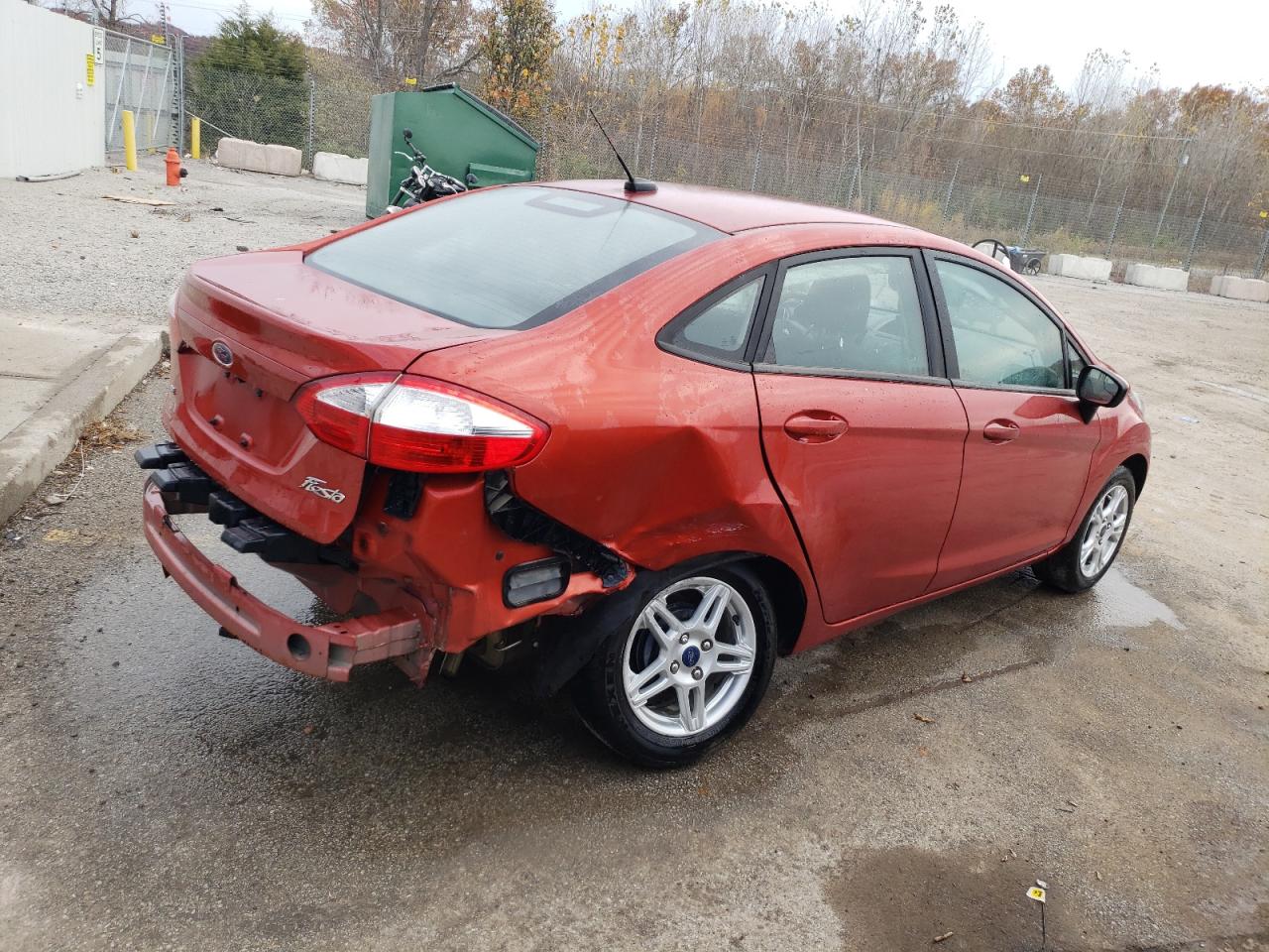 3FADP4BJ0JM133727 2018 Ford Fiesta Se