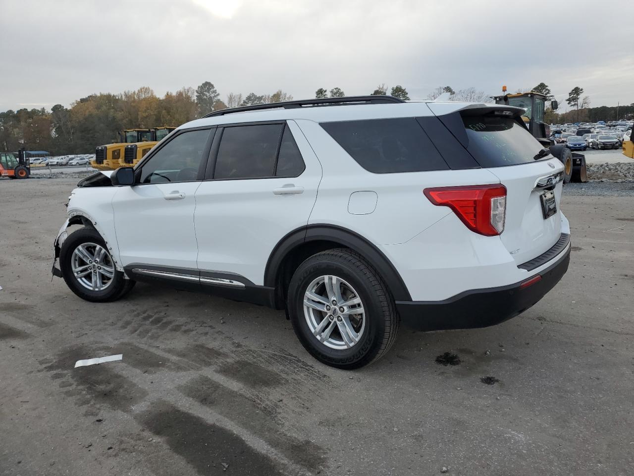 2020 Ford Explorer Xlt vin: 1FMSK8DH4LGB09828